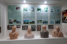 양평 문호리의 잔아문학박물관 - 소설가 김용만의 집념과 열정이 담긴 문학천국 - Dr. Sparks Columns
