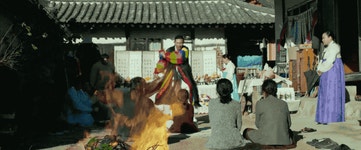 익스트림무비 - 영화 곡성 밤새 굿하는 장면 찍을 때 동네 주민들 반응...