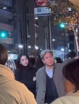 익스트림무비 - ‘인턴’ 한소희 & 최민식 도쿄 촬영장샷
