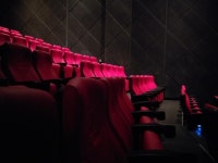 익스트림무비 - CGV 소풍 IMAX관 의자가 가죽 시트로 바뀌었습니다!! 하지만 개인적으로...