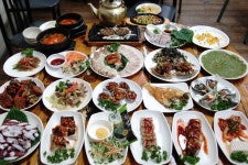 익스트림무비 - 미식한 고독가가 전주와서 청국장만 먹고 간게 너무 아쉬운 이유