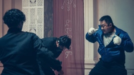 익스트림무비 - 마동석 오컬트 액션 거룩한 밤 스틸과 작품 소개