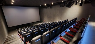 익스트림무비 - CGV방학 4DX관