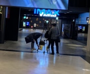 익스트림무비 - 지금 용산에서 촬영을 하는데 뭔가 특이하네요.