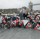 익스트림무비 - 레베카 퍼거슨 ‘왕이 될 아이’ 갈라스크리닝, 런던포토슛 with 패트릭 스튜어트