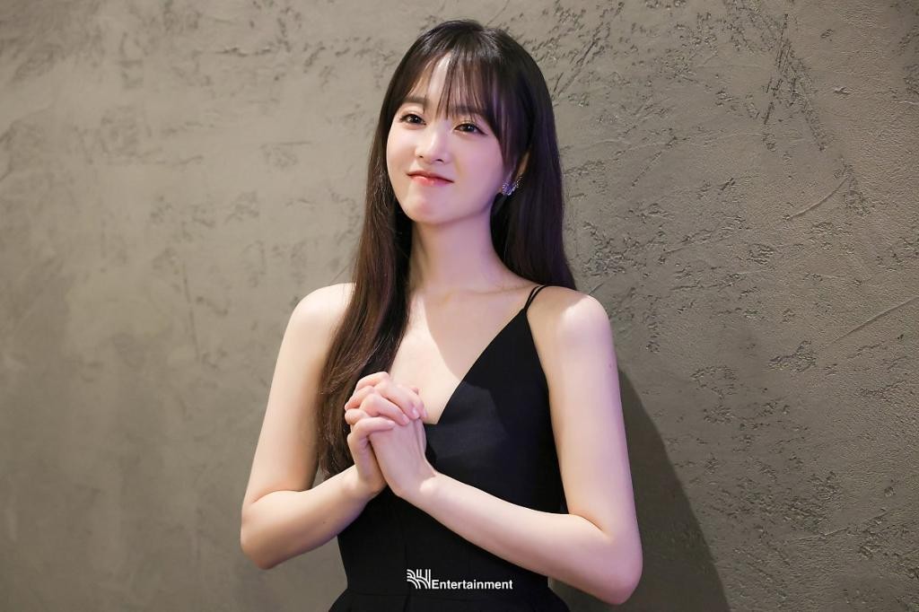 박보영, 청룡시리즈어워즈 핸드프린팅 행사에 참석하여 팬들과 소통!