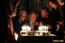 익스트림무비 - [나이브스 아웃] 보도스틸