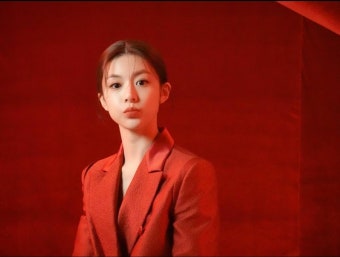 익스트림무비 - '보건교사 안은영'에 잠깐 나온 배우 고윤정 (넷플릭스)