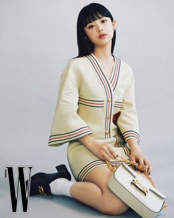 익스트림무비 - 뉴진스 하니 W 7월호 화보