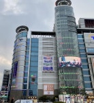 익스트림무비 - 화재가 났던 제일평화시장이 다시 문을 열 준비를 하는군요.