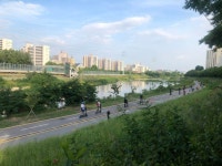 익스트림무비 - 북한산 둘레길 무수골입구쪽. (스크롤주의, 천천히 보세요)