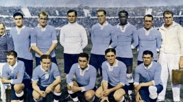 1930 FIFA World Cup™ - News - Hosts Uruguay beat arch-rivals to first world crown - FIFA.com