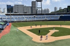 마산구장 근황이라는데 - 야구/기타스포츠 - 플레이어스