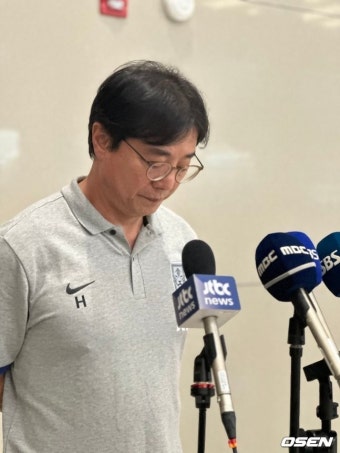 황선홍 감독 입국인터뷰, 