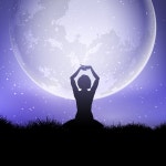 달빛 하늘 요가 포즈 여성 | 무료 벡터