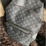 ンフィニ LOUIS アポロバックパック 2017アメリカカップ J4251の通販 by Js shop｜ルイヴィトンならラクマ VUITTON - ルイヴィトン... 