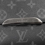 くない LOUIS メッセンジャー・エクスプローラ J3600の通販 by Js shop｜ルイヴィトンならラクマ VUITTON - ルイヴィトン モノグラム... 
