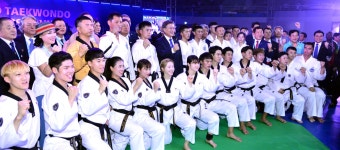 무주 태권도선수권 대회…북한 시범단 방한