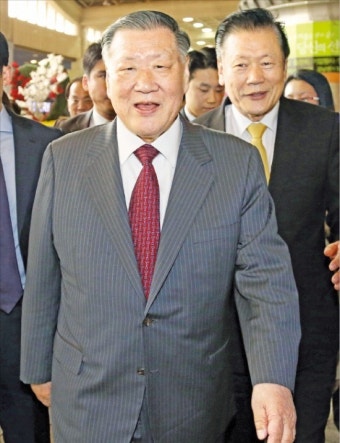 경제사절단 정몽구 회장 미국행 | 한경닷컴 경제사절단 정몽구 회장 미국행