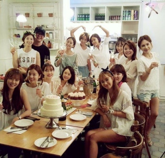 배용준박수진 결혼 축하파티 누구 왔나 봤더니‘대박’ | 한경닷컴 배용준-박수진 결혼 축하파티, 누구 왔나 봤더니..‘대박’