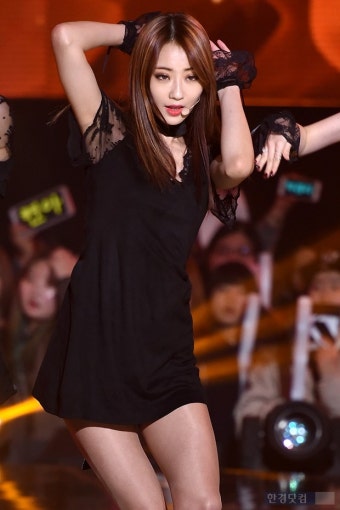 포토 나인뮤지스 경리 남자들 마음 흔드는 눈빛 | 한경닷컴 [포토] 나인뮤지스 경리, '남자들 마음 흔드는 눈빛~'