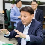군산시 화학물질 누출 OCI에 설비교체·근본대책 강력히 촉구 | 한국경제 군산시 화학물질 누출 OCI에 설비교체·근본대책 강력히 촉구