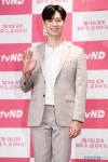 포토 김철민 녹이는 부드러운 미소 | 한국경제TV 포토 김철민  녹이는 부드러운 미소