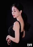 벨르제이의 스타일라이프9329 ‘이지 룩’의 화룡점정 무심한 ‘레이어링’ | 한경닷컴 [벨르제이의 스타일라이프&#9329;] ‘이지 룩’의... 