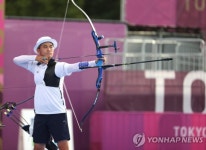 -올림픽- 고교궁사 김제덕 양궁 3관왕 시동…개인전 첫판 가뿐한 승리 | 한국경제 -올림픽- '고교궁사' 김제덕 양궁 3관왕 시동…개인전 첫판... 