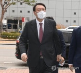 尹측 이재명측 흑색선전 철회 안하면 허위사실 유포 고발 | 한경닷컴 尹측 이재명측 흑색선전 철회 안하면 허위사실 유포 고발