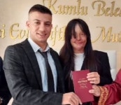 #염산 테러 | 한경닷컴 한경닷컴 | 성공을 부르는 습관