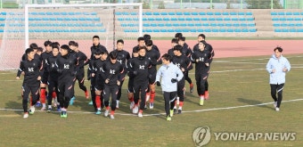 황선홍 U23 대표팀 감독 이 팀에서 제2의 손흥민 나올 것 | 한경닷컴 황선홍 U-23 대표팀 감독 