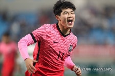 강성진 데뷔골 벤투호, 동아시안컵 홍콩전 전반 1-0 리드 | 한국경제 강성진 데뷔골 벤투호, 동아시안컵 홍콩전 전반 1-0 리드