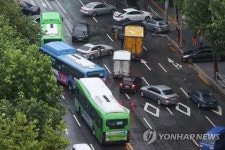 7월 한달치 비가 하루만에…서울 동작구 422㎜ 폭우 | 한국경제 [중부 집중호우] 7월 한달치 비가 하루만에…서울 동작구 422㎜ 폭우