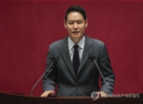 국민의힘 제주도당 김한규 의원, 스토킹 연루 보좌진 파면하라 | 한국경제 국민의힘 제주도당 김한규 의원, 스토킹 연루 보좌진 파면하라