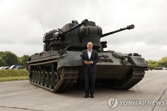 우크라 전쟁 영향에…독일, 올해 무기수출액 역대 2위 기록 | 한국경제 우크라 전쟁 영향에…독일, 올해 무기수출액 역대 2위 기록