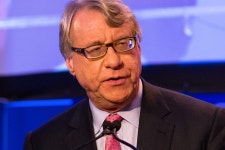 인플레 재반등? 스페인 불안…금리 인하 없으면 상승 X | 한국경제 [김현석의 월스트리트나우] 인플레 재반등? 스페인 불안…금리 인하 없으면... 