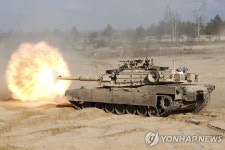 美, 우크라군 훈련용 에이브럼스 탱크 다음달 독일행 | 한국경제 美, 우크라군 훈련용 에이브럼스 탱크 다음달 독일행
