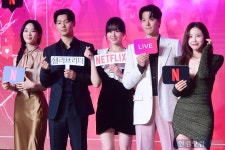 악플에 시달리던 셀러브리티가SNS 초밀착 드라마 탄생 종합 | 한국경제TV 악플에 시달리던 셀러브리티가SNS 초밀착 드라마 탄생 종합