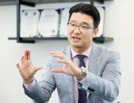 中 공장 이어 재도약 준비하는 엘앤씨바이오…통합공장, M&A 준비 | 한국경제 中 공장 이어 재도약 준비하는 엘앤씨바이오…통합공장, M&A 준비