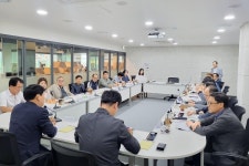 부산테크노파크, 신발·섬유 소상공인 지원 현장간담회 | 한국경제 부산테크노파크, 신발·섬유 소상공인 지원 현장간담회