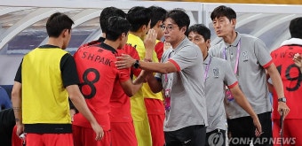 황선홍호, 이강인 앞에서 태국 4-0 대파…조 1위로 16강 확정(종합) | 한국경제 [아시안게임] 황선홍호, 이강인 앞에서 태국 4-0 대파…조...