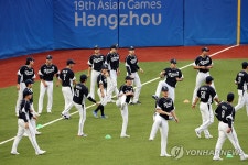 황선홍호, 중국과 8강전…야구는 홍콩 상대로 4연패 시동 | 한국경제 [오늘의 아시안게임] 황선홍호, 중국과 8강전…야구는 홍콩 상대로 4연패 시동