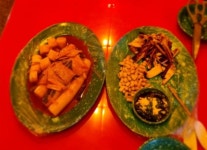 이게 4만원이라니 물가 미쳤다…압구정 포차형 술집 논란 | 한국경제 이게 4만원이라니 물가 미쳤다…압구정 포차형 술집 논란