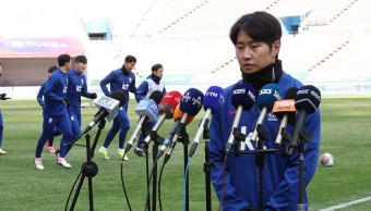 이천수 이건 좀 아니지이강인 대국민 사과에 울컥 | 한국경제TV 이천수 이건 좀 아니지이강인 대국민 사과에 울컥