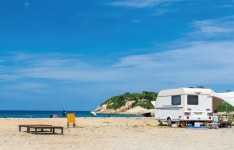강원 - 일곱 청춘의 청량함이 담긴 곳 | 한국경제 [BTS 투어] 강원 - 일곱 청춘의 청량함이 담긴 곳
