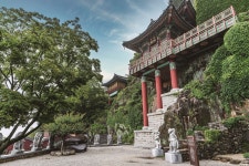수달은 섬진강에, 홍길동은 우리 마음 속에 전남 구례·곡성·장성 한 바퀴 | 한국경제 수달은 섬진강에, 홍길동은 우리 마음 속에 전남 구례·곡성... 