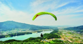 완주 패러글라이딩 | 한국경제 완주 패러글라이딩