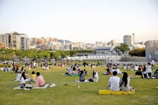 역사와 문화, 사람이 어우러진 광주 동구 골목 여행 | 한국경제 역사와 문화, 사람이 어우러진 광주 동구 골목 여행
