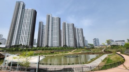수도권 서남부 최대 역세권…영광스런 빛 기다리는 광명역 5형제 | 한국경제 수도권 서남부 최대 역세권…영광스런 빛 기다리는 광명역 5형제